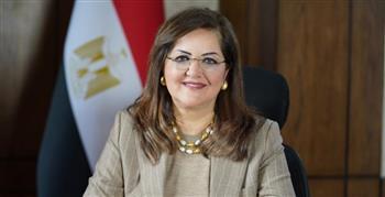 وزيرة التخطيط تتلقى تقريرا حول الموقف التنفيذي لمشروع لتنمية الأسرة المصرية