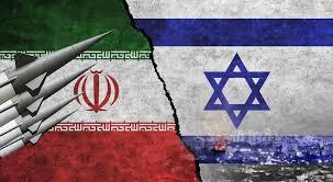 "واشنطن بوست": التصعيد الإيراني الإسرائيلي الأخير يطرح احتمالية الانزلاق لصراع علني مباشر بينهما