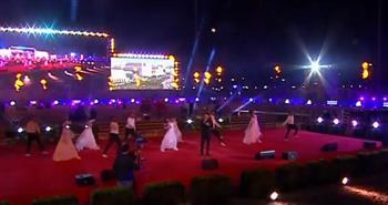 محمد حماقي يفتتح حفل البطولة العربية للفروسية بأغنية "ولا أي كلام"