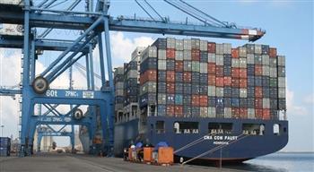 "ميناء دمياط": تداول 39 سفينة للحاويات والبضائع العامة