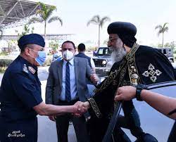 البابا تواضروس يزور متحف القوات الجوية