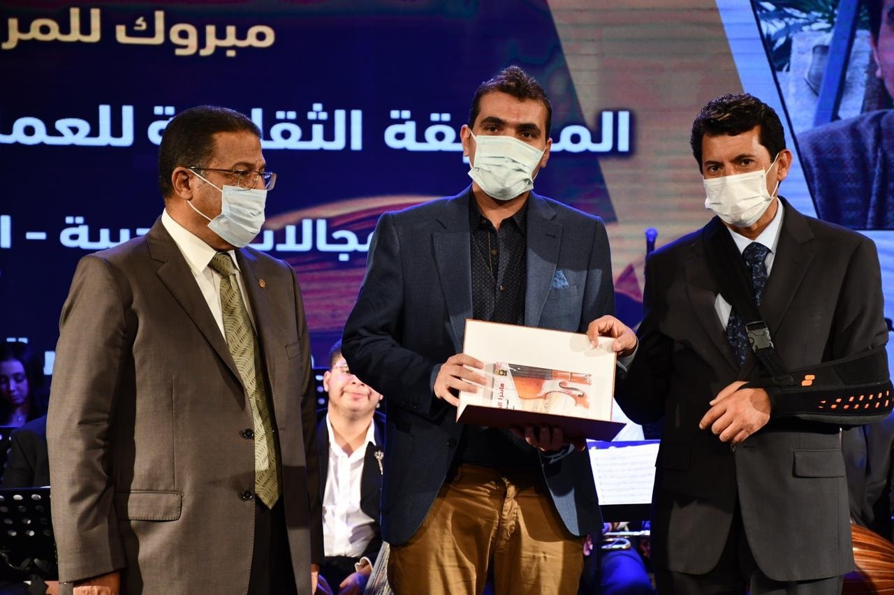 وزير الرياضة يشهد حفل ختام وتوزيع جوائز المسابقة الثقافية للموهوبين