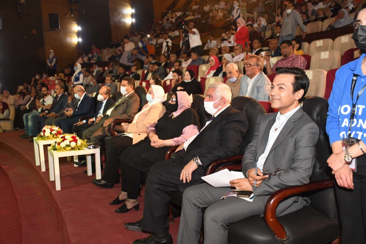 وزير الرياضة يشهد حفل ختام وتوزيع جوائز المسابقة الثقافية للموهوبين