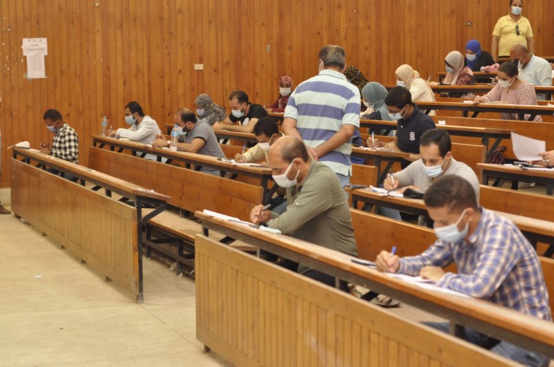 التعليم المدمج بجامعة المنيا