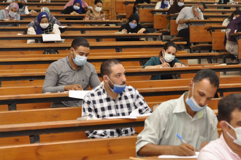 التعليم المدمج بجامعة المنيا