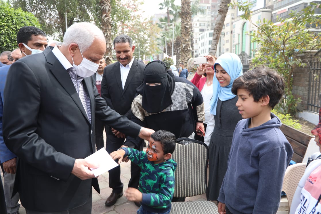 يوم اليتيم بالجيزة