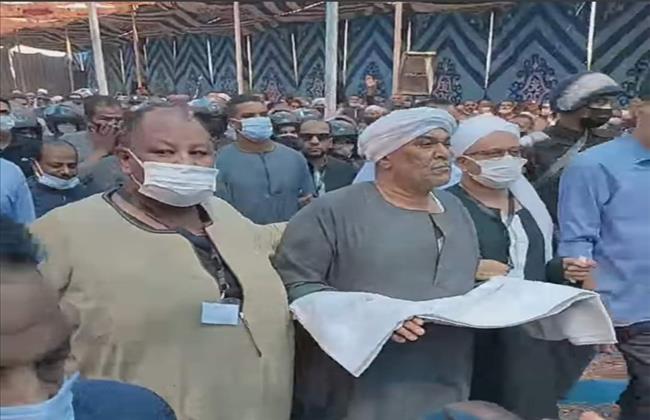 إنهاء خصومة ثأرية بين عائلتين في الأقصر| صور 