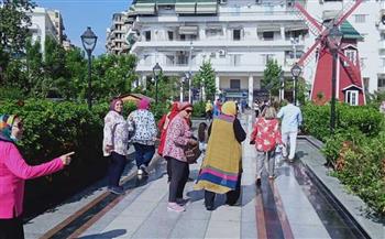   إقبال المواطنين على حديقة فريال التاريخية  ببورسعيد