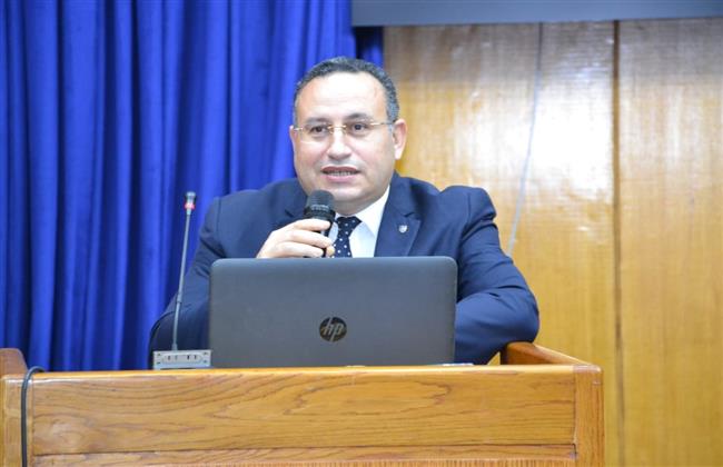 جامعة الإسكندرية: المنح الدراسية يستفيد منها الطلاب المصريين وغير المصريين