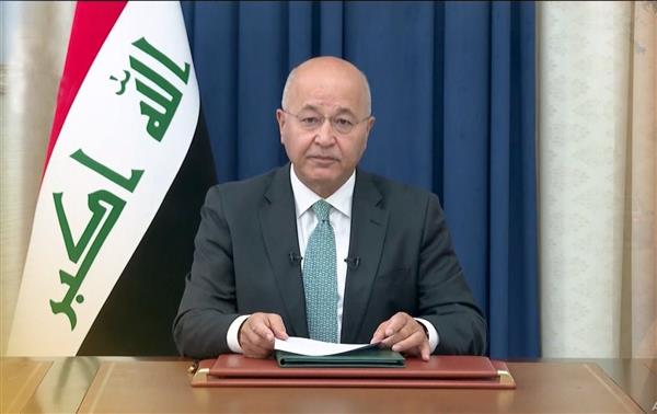 الرئيس العراقي ورئيس الوزراء يدليان بصوتهما في الانتخابات البرلمانية