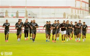 استعداداً لتوسكر الكيني.. كارتيرون يفرض على لاعبي الزمالك تدريبات بدنية