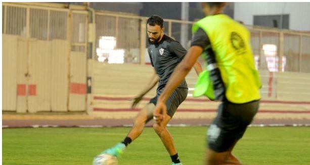  تقسيمة قوية بين اللاعبين في نهاية مران الزمالك