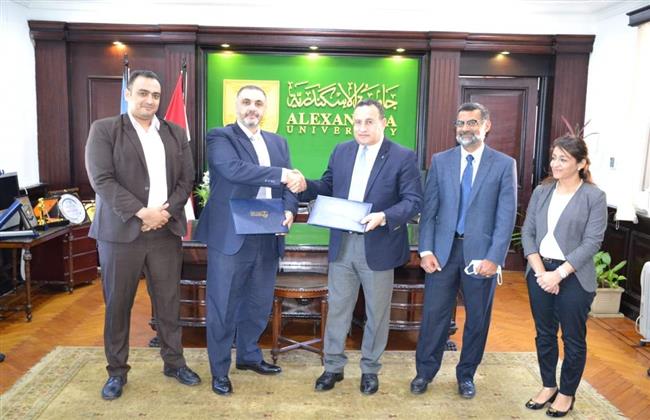 جامعة الإسكندرية توقع اتفاقية تعاون مع شركة متخصصة في الـ«GIS»