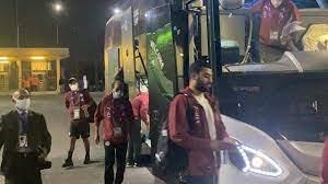    حافلة منتخب مصر تتحرك إلي  ملعب الشهداء ببني غازي 