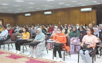 ندوة بطب أسنان جنوب الوادي عن انتصارات أكتوبر
