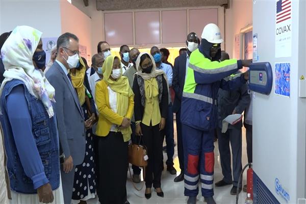 وزارة الصحة السودانية تدشن برنامج التطعيم بلقاح فايزر الأمريكي