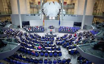   انسحاب وزيرا الاقتصاد والدفاع الألمانيان من البرلمان 