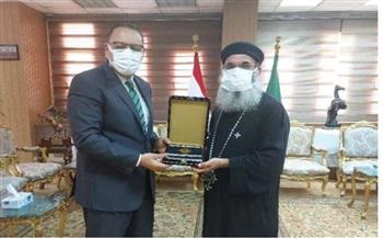 محافظ الشرقية: أعياد المصريين واحدة ويحتفل بها المسلمون والأقباط