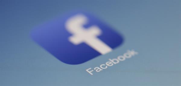 فيسبوك يحظر «المحتوى الجنسي العنيف»