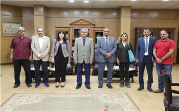 النمو الأخضر بمنظمة «اليونيدو» تشيد بخبرة جامعة جنوب الوادي