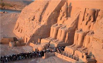 17 أكتوبر.. قصور الثقافة تحتفل بتعامد الشمس على وجه رمسيس الثاني بأسوان