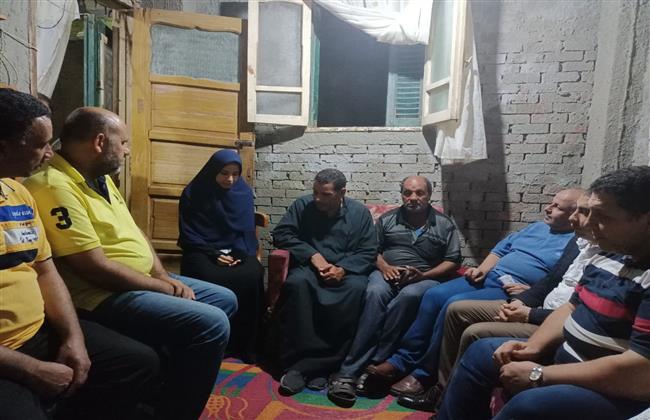 رجوع شاب كفيف لأسرته بعد فقدانه لمدة ٢١سنه بالدقهلية