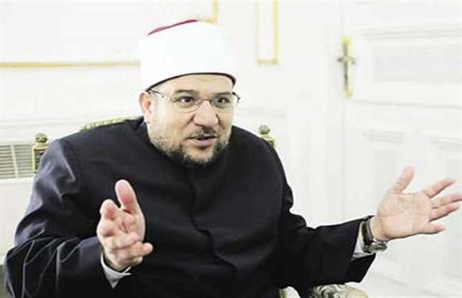 مختار جمعة: الناس مبسوطة بـ «الآذان الموحد»