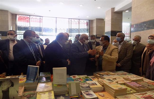 افتتاح معرض الكتاب بقصر ثقافة السويس