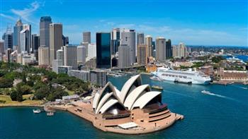  أستراليا ترفع حظر السفر إلى الخارج نوفمبر المقبل