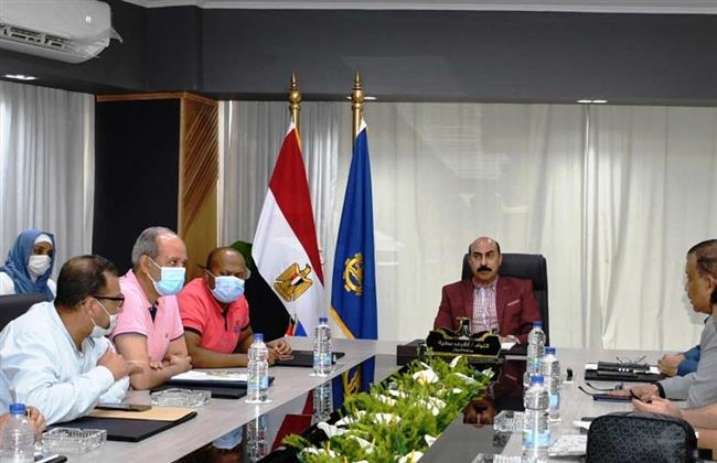 محافظ أسوان: بدء مشروع تطوير طريقى كيما والسماد خلال شهر