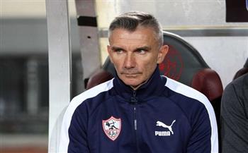 كارتيرون: واجهنا فريقًا قويًا ومنظمًا.. وفخور بلاعبى الزمالك