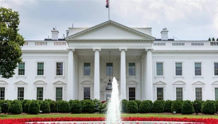 واشنطن بوست: البيت الأبيض يسارع لإنقاذ مقترح هام للحد من الانبعاثات الكربونية
