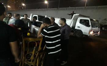 رئيس حى غرب الإسكندرية تقود حملات مكثفة  للإلتزام بمواعيد الغلق الشتوية