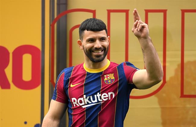 «أجويرو» يظهر لأول مرة في قائمة برشلونة لمواجهة فالنسيا