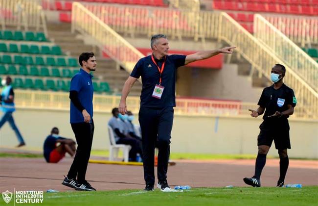 كارتيرون يمنح لاعبي الزمالك راحة من التدريبات لمدة 48 ساعة