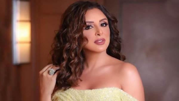 أنغام تكشف حقيقة ارتباطها بطلق غادة عادل 