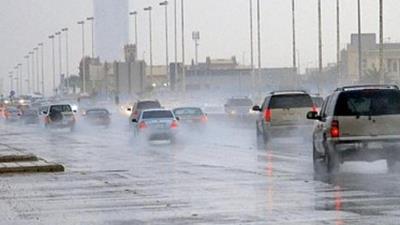 محافظة القاهرة تواجه الأمطار والسيول بخطوط ساخنة