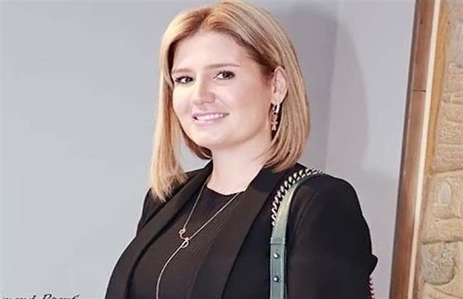 أول تعليق لهنا شيحة على أزمة شقيقتها