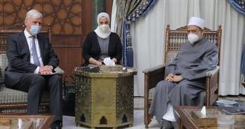 شيخ الأزهر لسفير هولندا: العلاقات القوية بين الأزهر والكنائس العالمية تعكس سماحة الأديان