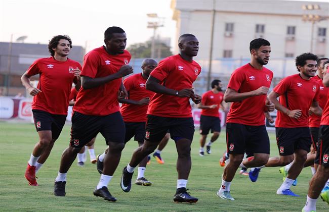 الأهلى يستأنف تدريباته استعدادا لمواجهة الحرس الوطنى