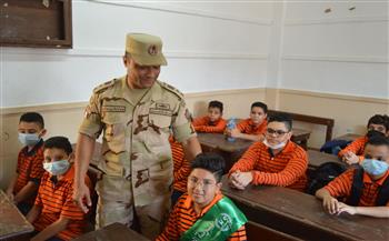   القوات المسلحة ترافق «أبناء الشهداء» إلى المدارس