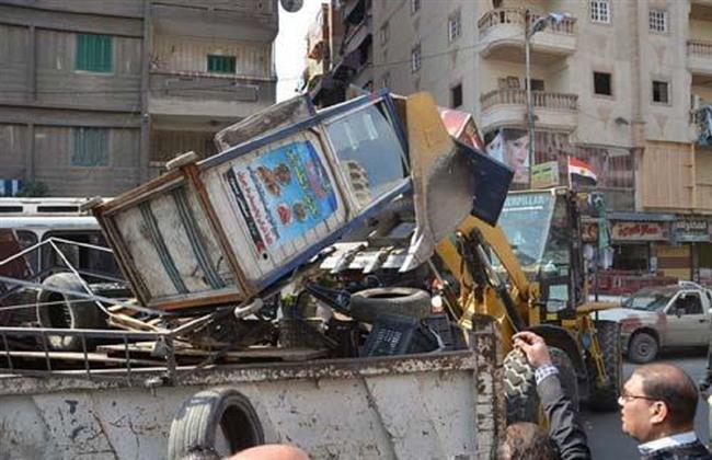 حملات مكبرة لإزالة الإشغالات في حي شرق الاسكندرية