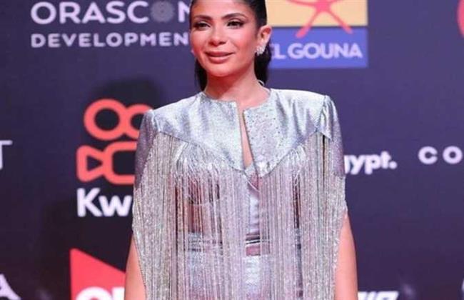 منى زكي و إياد نصار في مسلسل جديد رمضان المقبل..تفاصيل