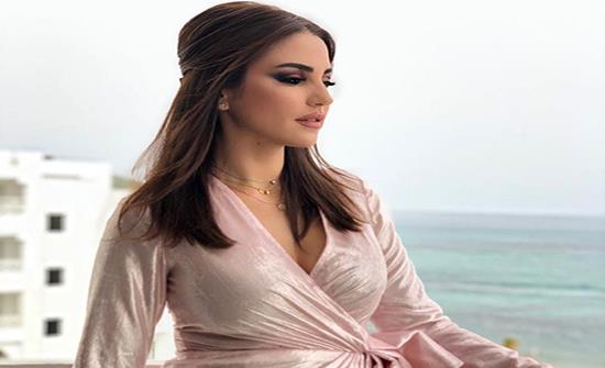 بالأسود الأنيق.. درة تتألق في إطلالة جذابة من مهرجان الجونة