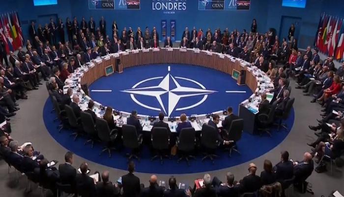 الناتو وباكستان يبحثان الوضع فى أفغانستان