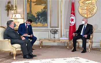   السفير الأمريكي في تونس: علاقتي جيدة بقيس سعيد  