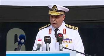   قائد القوات البحرية يوجه رسالة لكل من تسول له نفسه تهديد مصالح مصر