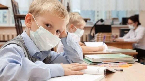 أوكرانيا تغلق المدارس فى العاصمة «كييف» لمدة أسبوعين