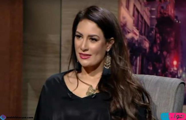 فقرة استعراضية للفنانة  إيمي سلطان في ختام مهرجان الجونة