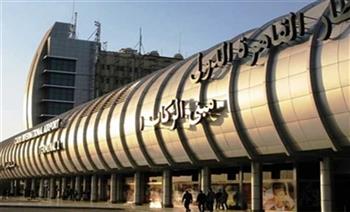   جمارك مطار القاهرة تحبط تهريب عدد من أجهزة التنصت